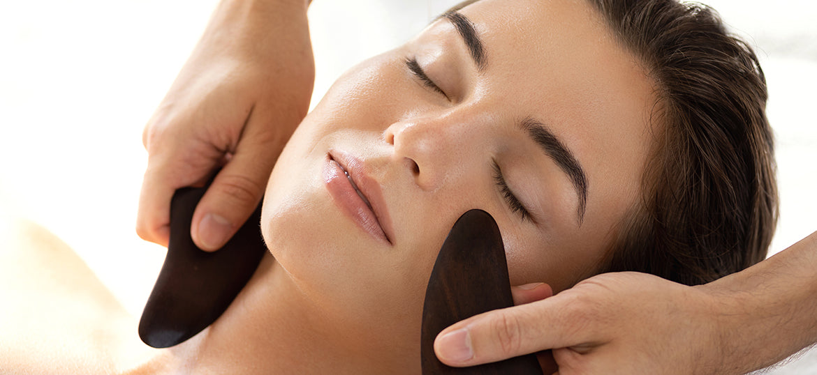 Scopri Massimo Lupo, il beauty therapist specializzato in massaggio facciale